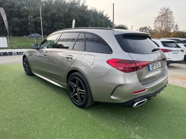 Mercedes-Benz C 300 e AMG Line 5
