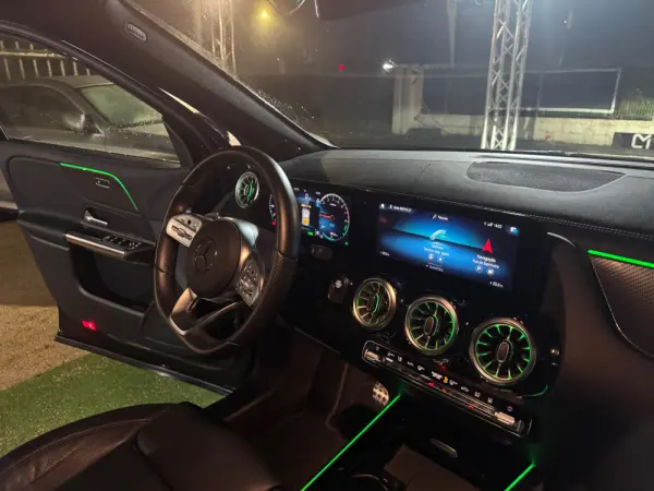 Mercedes-Benz GLA 250 e 8G-DCT AMG Line Advanced Plus 14