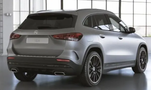 Mercedes-Benz GLA 250 e AMG Line 9
