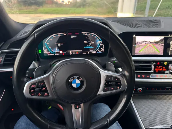 BMW 330 e Pack M Auto 25