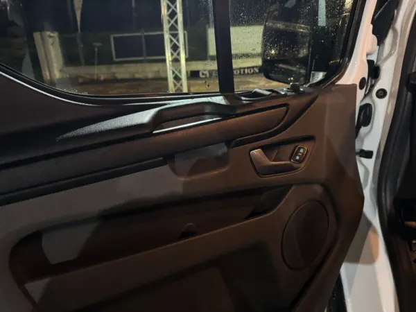 Ford Transit Custom 320L1 2.0 H1-T.B.Trend 21