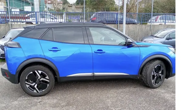 Peugeot e-2008 54 kWh GT 2