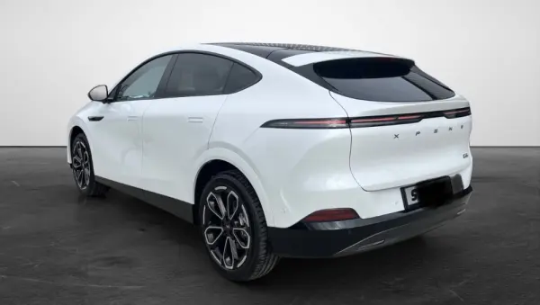Xpeng G6 80.8 kWh Long Range 3