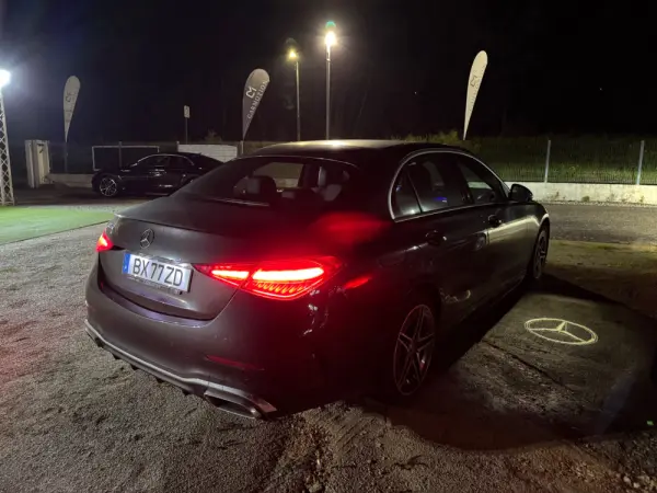 Mercedes-Benz C 300 AMG 8