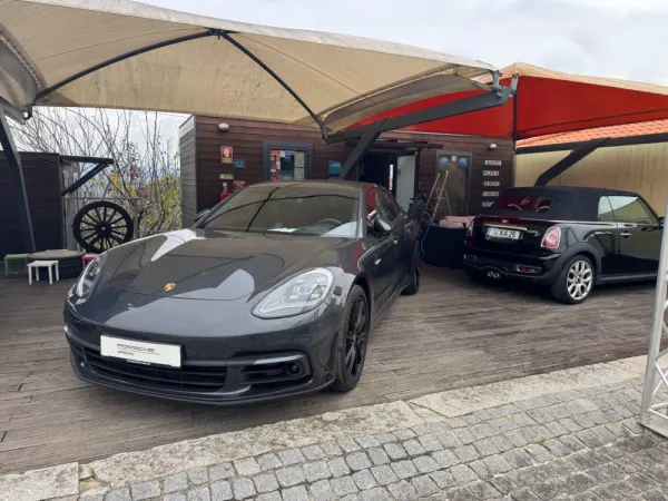 Porsche Panamera 4 E-Hybrid 8