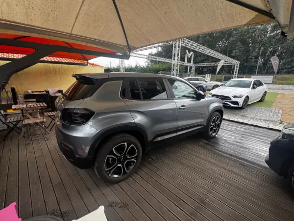 Jeep Avenger 54 kWh Summit 15
