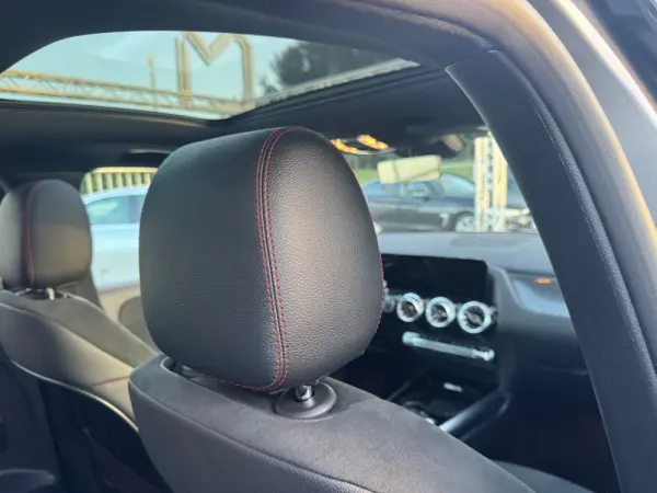 Mercedes-Benz GLA 250 e AMG Line 33