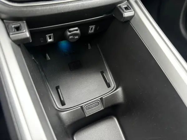 Jeep Avenger 54 kWh Summit 11