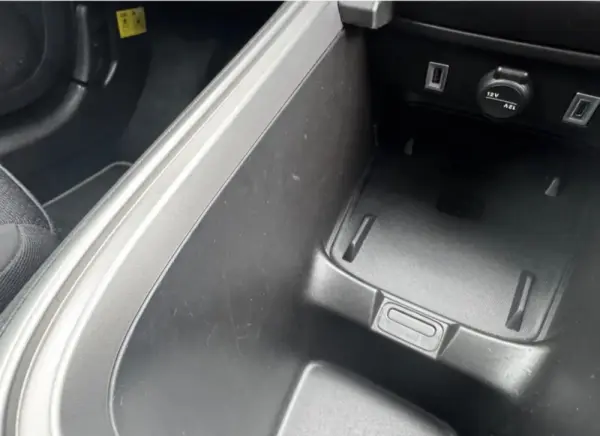 Jeep Avenger 54 kWh Summit 13