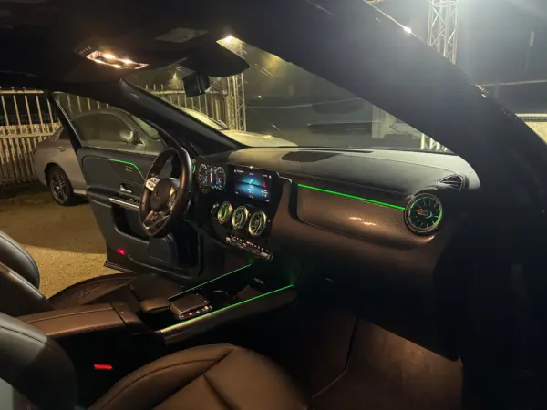 Mercedes-Benz GLA 250 e 8G-DCT AMG Line Advanced Plus 26