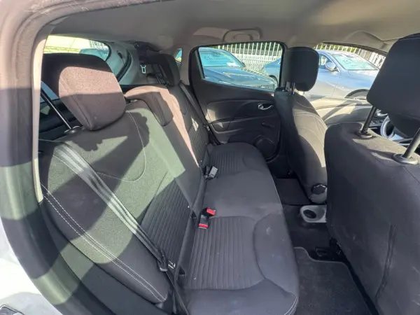 Renault Clio 0.9 TCe Limited Edition 15