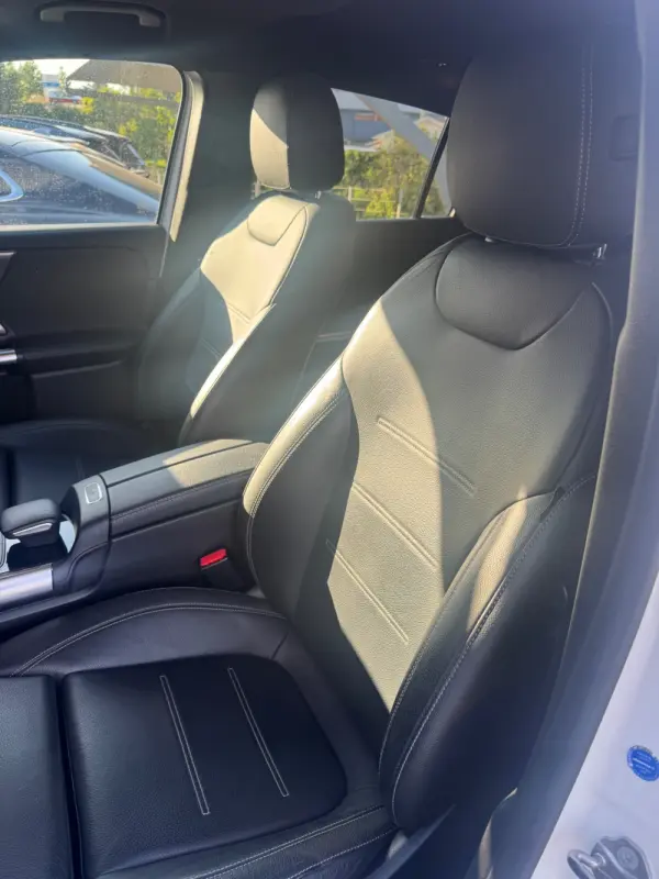 Mercedes-Benz GLA 250 e 8G-DCT AMG Line 42