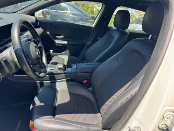 Mercedes-Benz A 180 d Progressive Aut. 12