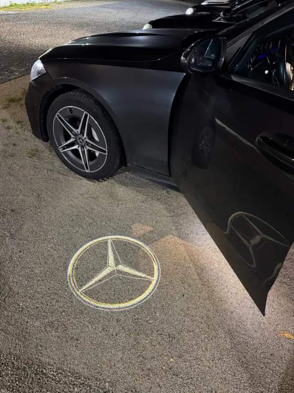 Mercedes-Benz C 300 AMG 10