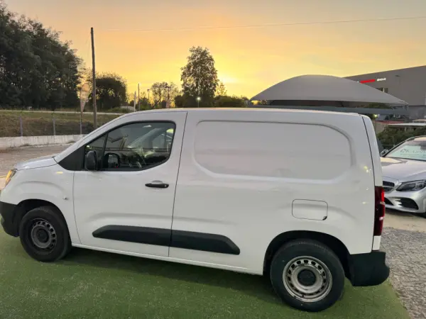 Opel Combo 1.5 CDTi L1H1 Edition Plus 29