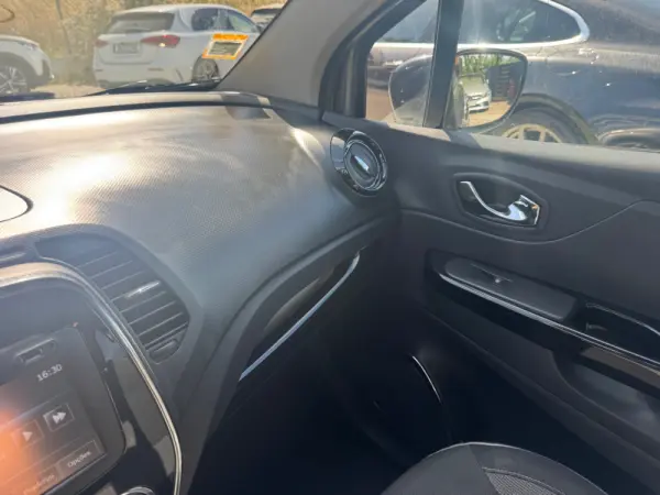 Renault Captur 1.5 dCi Exclusive 21