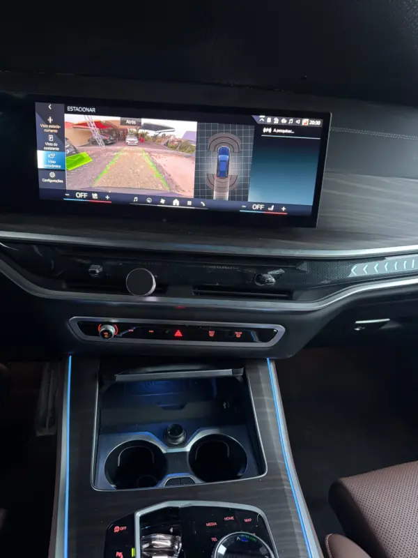 BMW X5 50 e xDrive Pack M Desportivo Pro 39