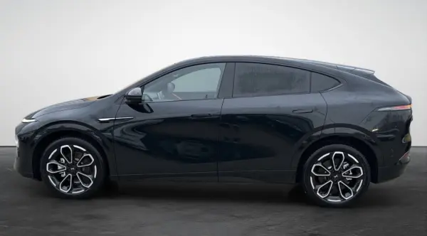 Xpeng G6 80.8 kWh AWD Performance + Gancho de Reboque 12