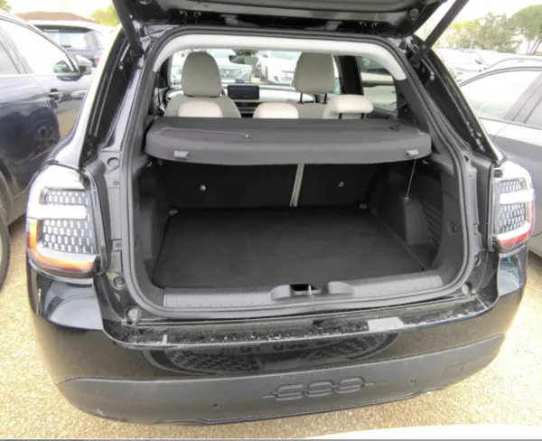 Fiat 600 1.2 Hybrid La Prima 4