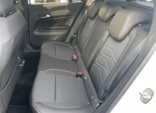 Jeep Avenger 54 kWh Summit 5