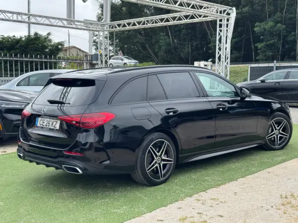 Mercedes-Benz C 300 e AMG Line 6