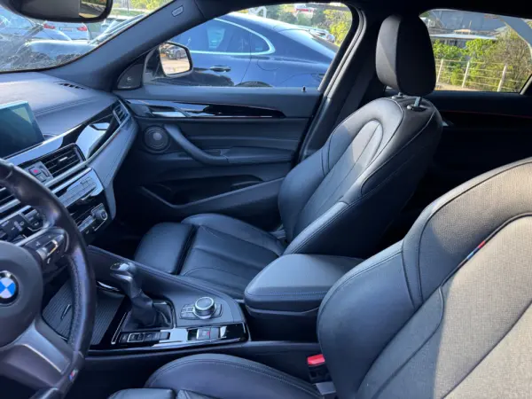 BMW X2 25 e xDrive Pack M 7