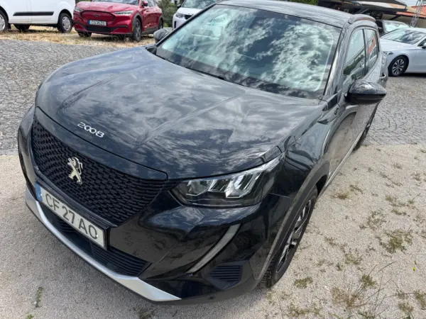 Peugeot e-2008 50 kWh Allure Pack 1