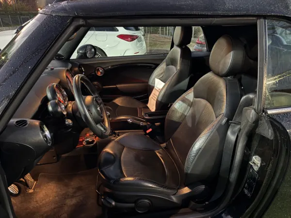 MINI Cabrio Cooper SD 24