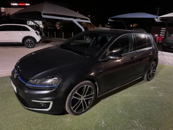 Volkswagen Golf 1.4 GTE Plug-in-Hybrid DSG 1