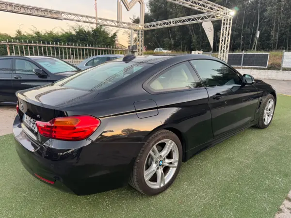 BMW 420 d xDrive Pack M Auto 3