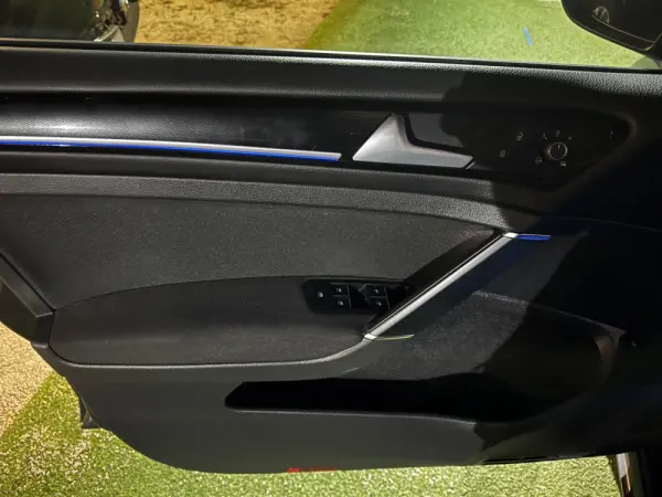 Volkswagen Golf 1.4 GTE Plug-in-Hybrid DSG 12