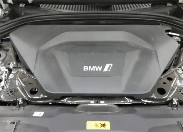 BMW iX2 xDrive30 Pack Desportivo M Pro 7
