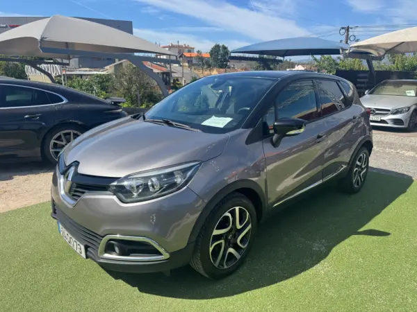 Renault Captur 1.5 dCi Exclusive 10