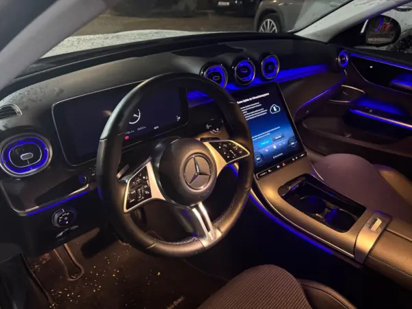 Mercedes-Benz C 200 d Avantgarde 17