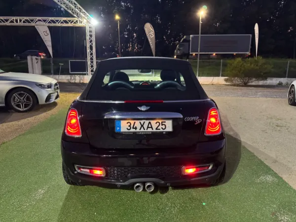 MINI Cabrio Cooper SD 33