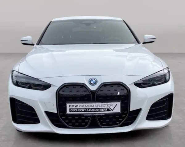 BMW i4 eDrive40 Pack Desportivo M 14