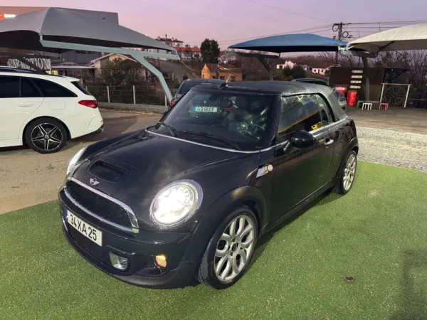 MINI Cabrio Cooper SD 16