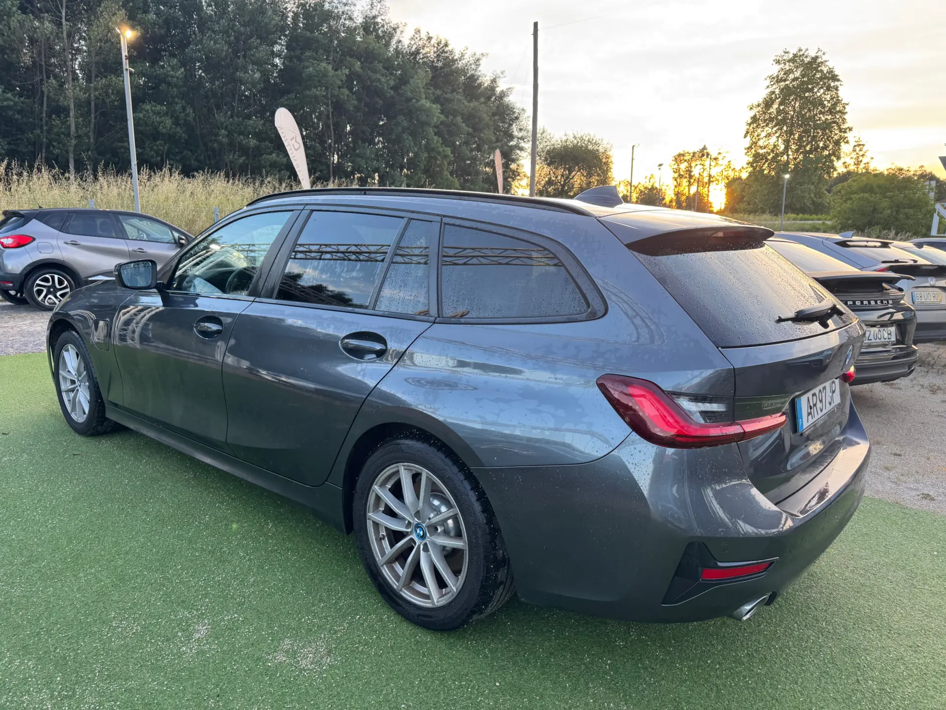 BMW 320 e Corporate Edition Auto 26