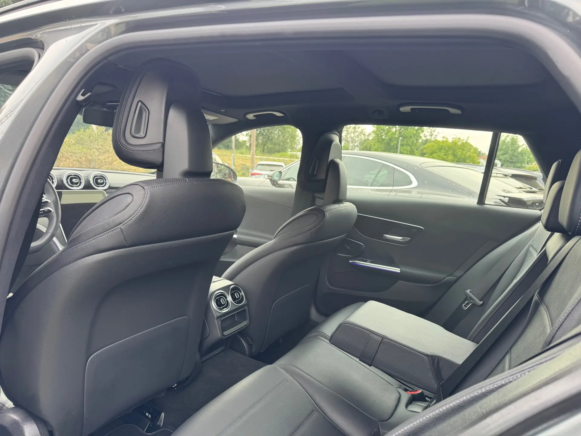 Mercedes-Benz C 300 de T 9G-TRONIC AMG Line 41