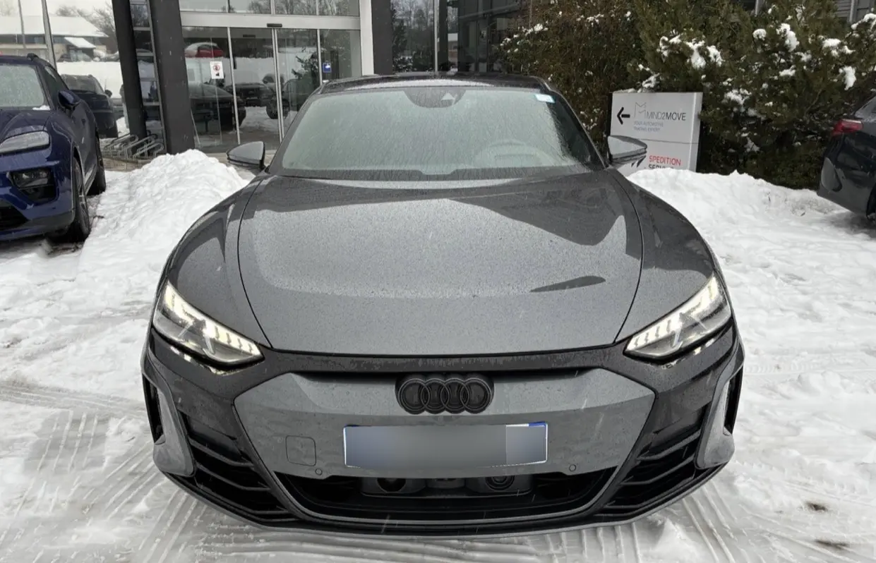 Audi e-tron GT quattro 5