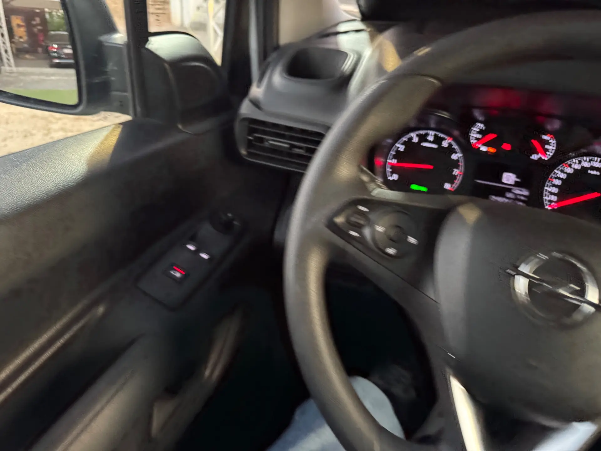 Opel Combo 1.5 CDTi L1H1 Edition Plus 38