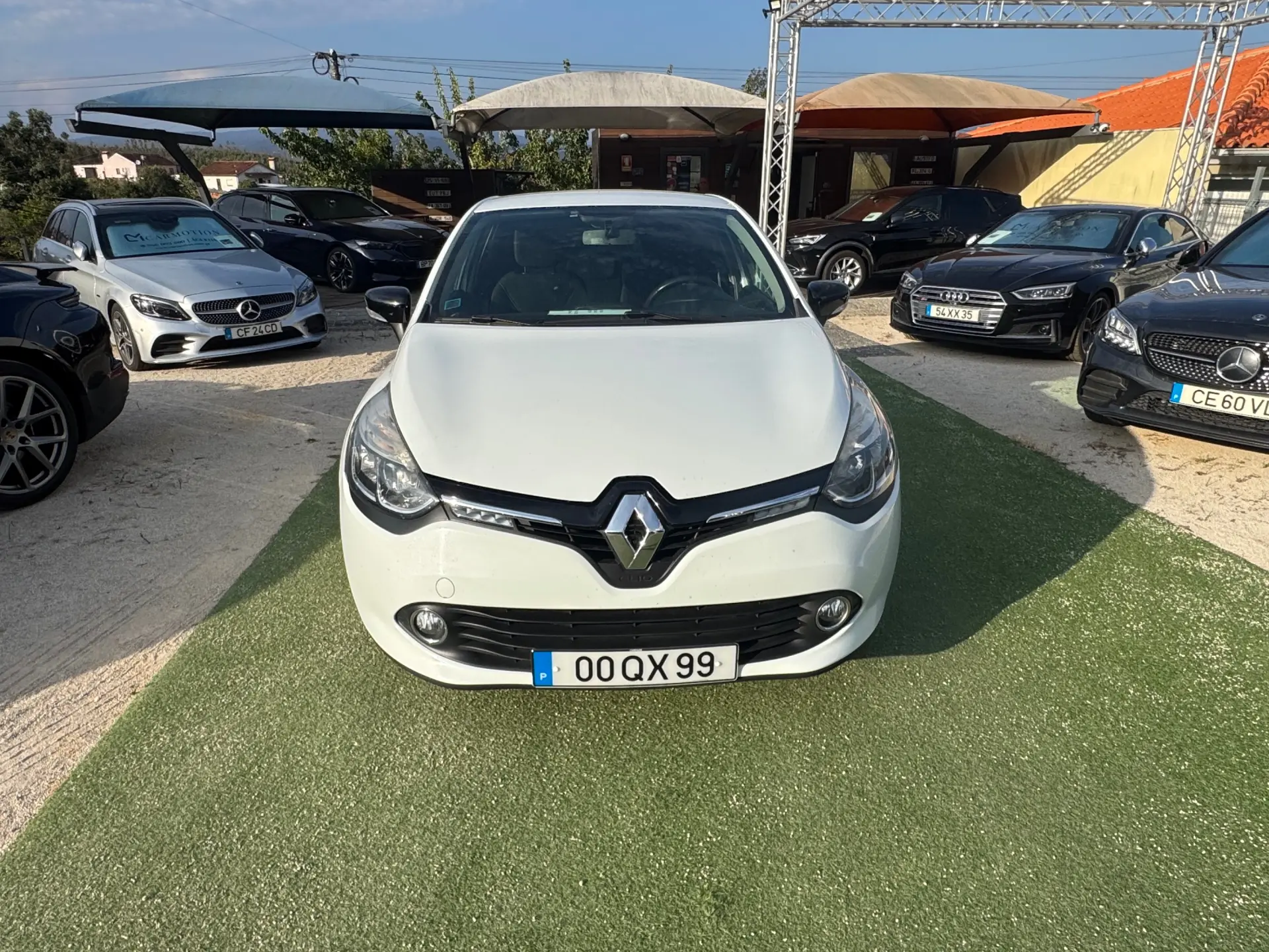 Renault Clio 0.9 TCe Limited Edition 6
