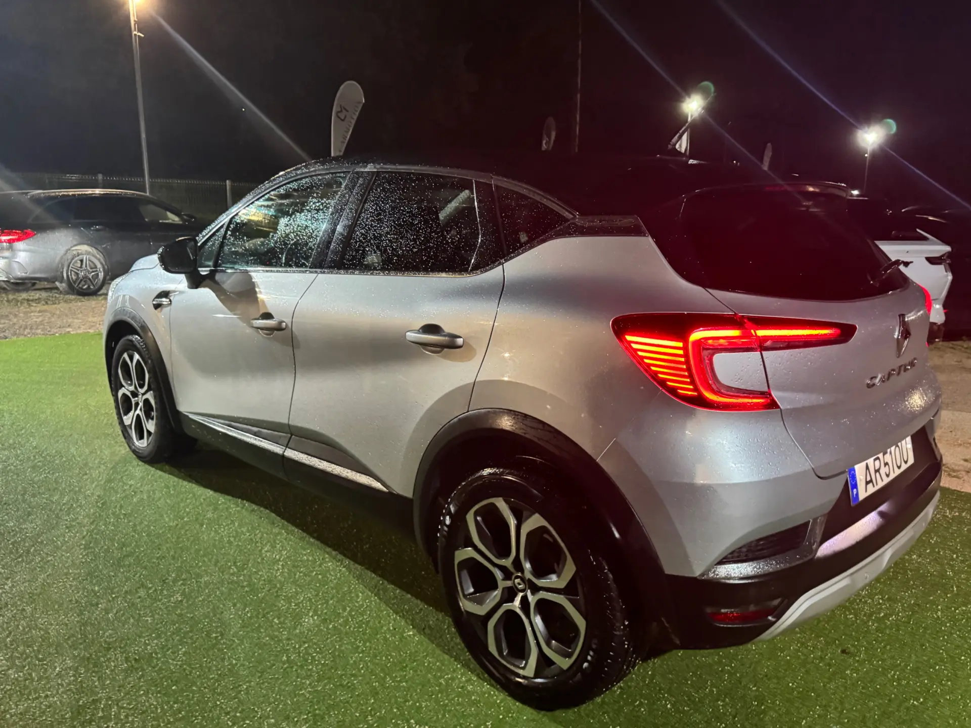 Renault Captur 1.0 TCe Intens 10