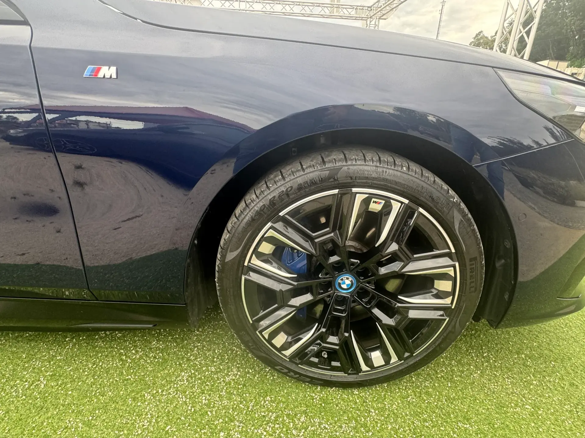 BMW i5 Touring M60 xDrive 5