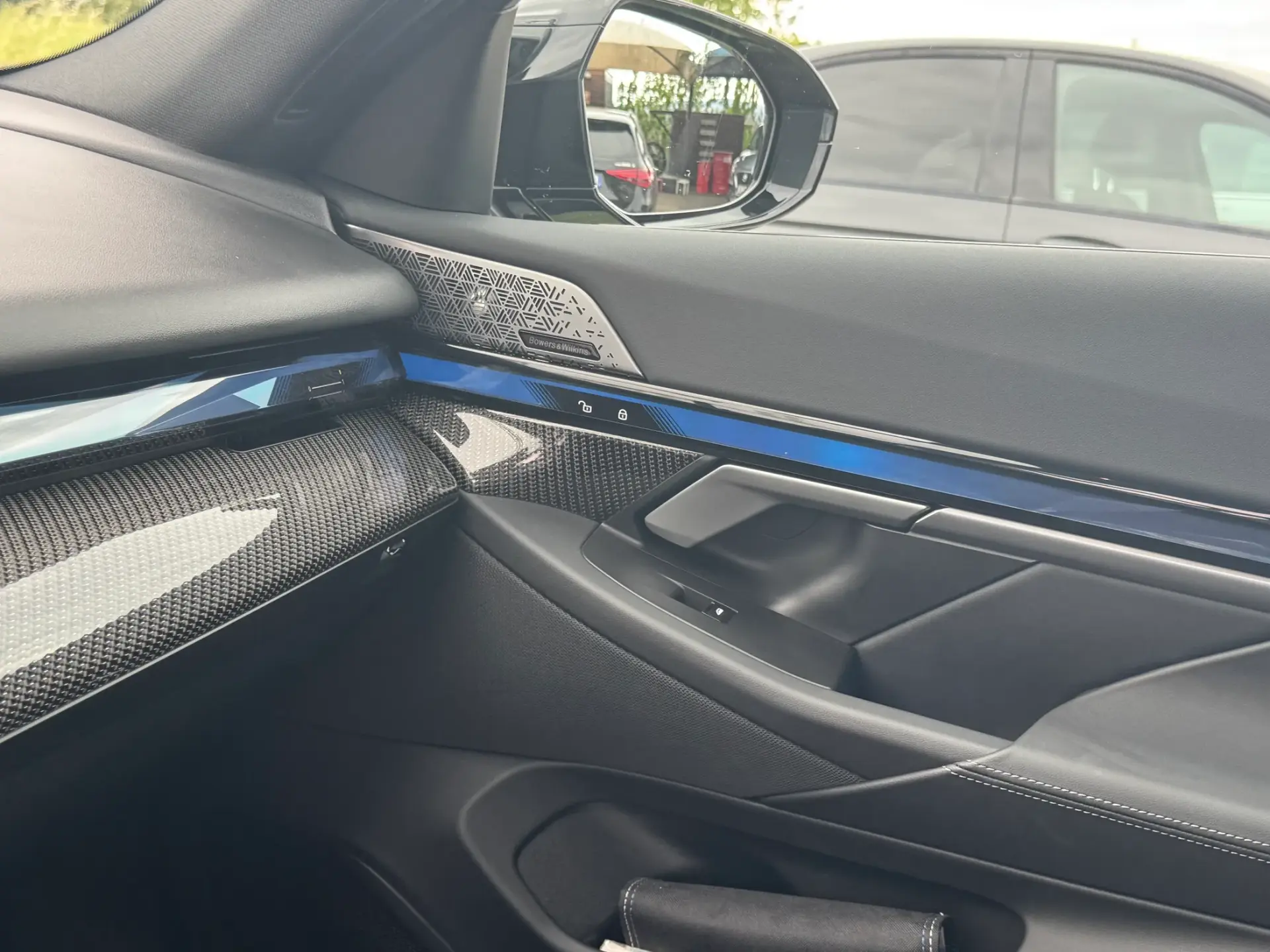 BMW i5 Touring M60 xDrive 17