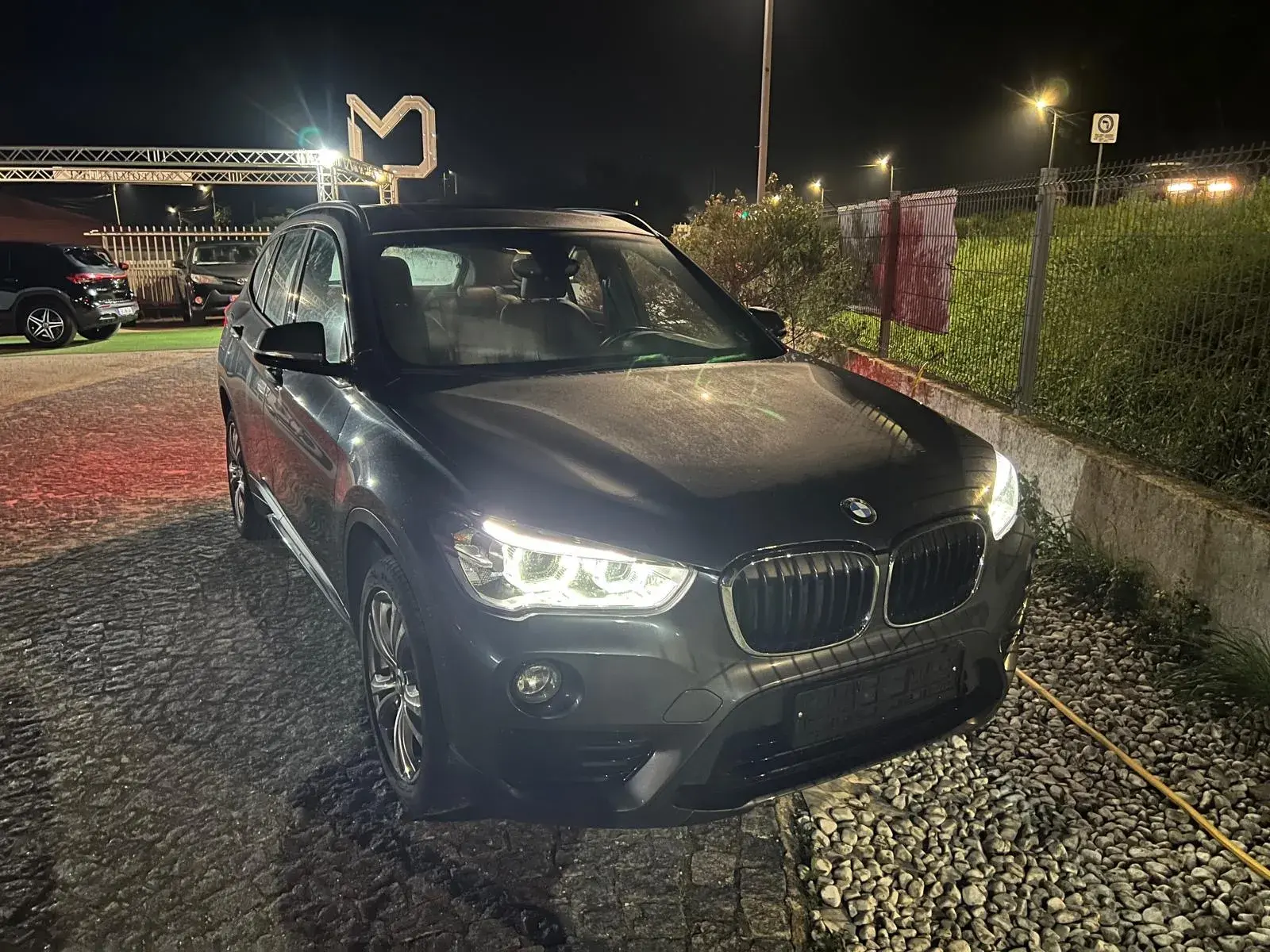 BMW X1 16 d sDrive Auto Line Sport 33