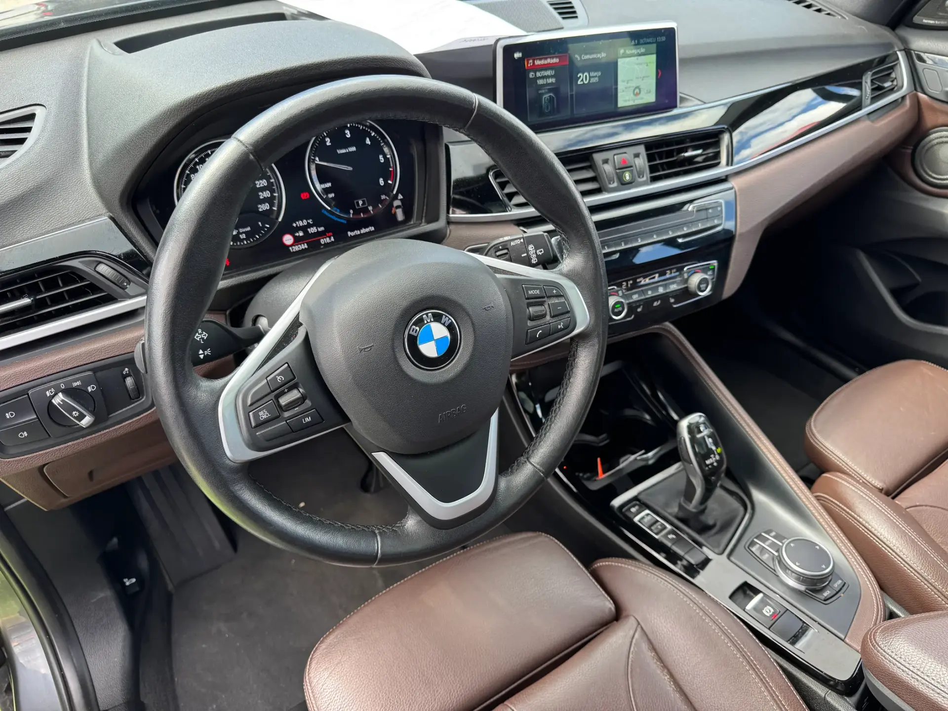 BMW X1 16 d sDrive Auto Line Sport 45