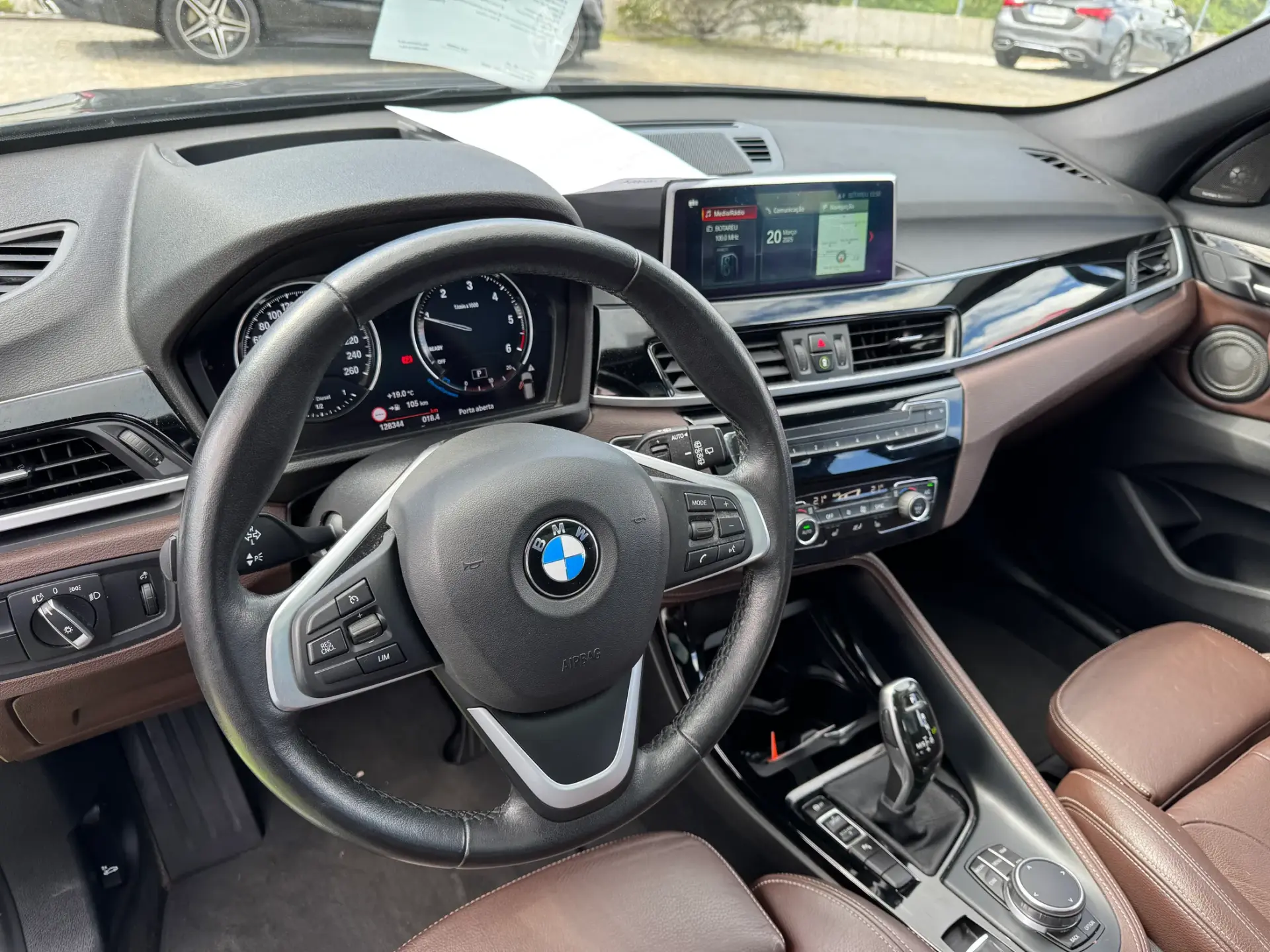 BMW X1 16 d sDrive Auto Line Sport 46