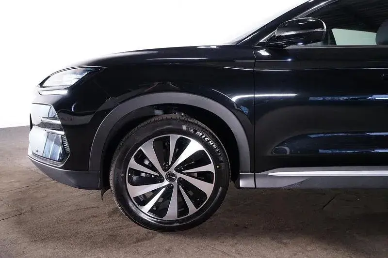 BYD Seal U 87 kWh design 37