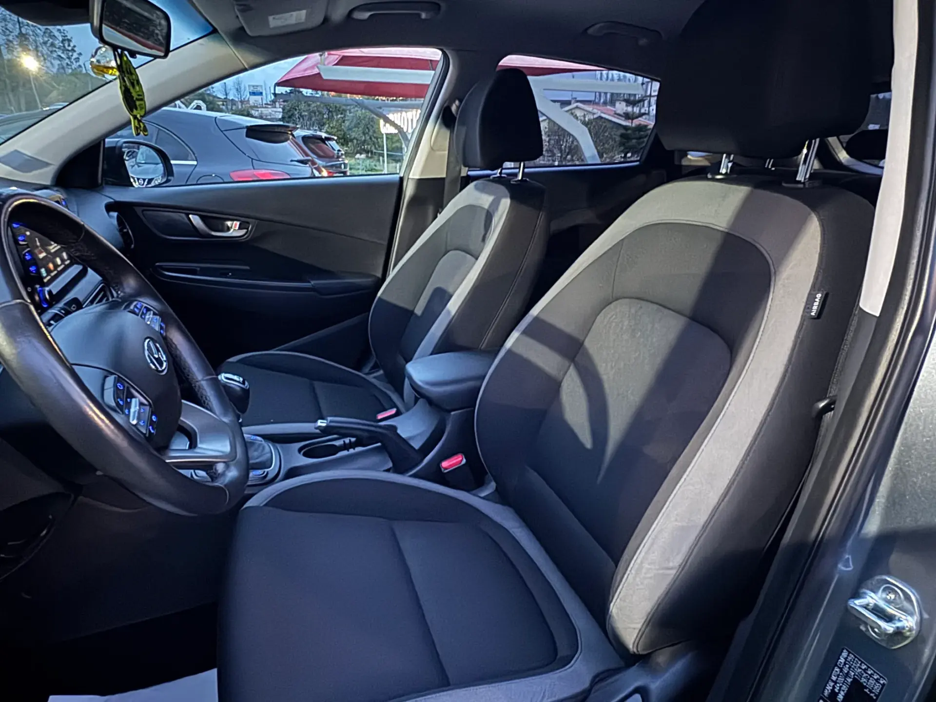 Hyundai Kauai 1.0 T-GDi Premium 11